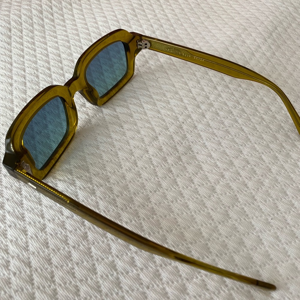 The Lucid Blur- Crap eyeware